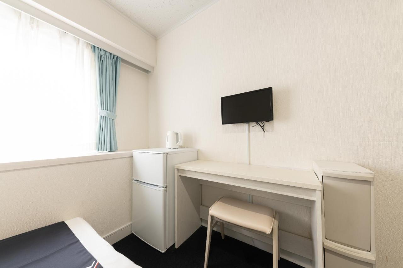Oyo Hotel Exsaison Sugamo Tokyo Bagian luar foto